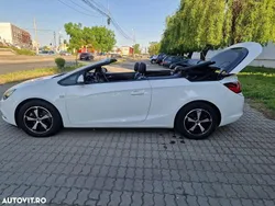 Alb Utilizat 2013 Opel Cascada Cabrio | 6.800 EUR