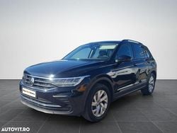 Negru metalic Utilizat 2021 VW Tiguan Life SUV | 27.749 EUR (Preț OK)