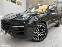 Culoarenegru Utilizat 2023 Porsche Cayenne SUV | 124.989 EUR