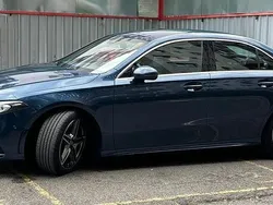 Albastru Utilizat 2022 Mercedes A200 AMG line Berlinǎ | 32.900 EUR (Preț OK)