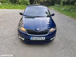 Culoarealbastru Utilizat 2015 Skoda Rapid Active Hatchback | 5.750 EUR (Preț bun)