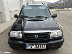 Culoarenegru Utilizat 2005 Suzuki Grand Vitara SUV | 4.700 EUR (Preț OK)