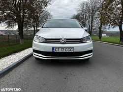 Culoarealb Utilizat 2020 VW Touran Comfortline Monovolum | 15.700 EUR (Preț OK)