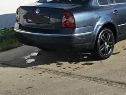 Utilizat 2004 VW Passat Berlinǎ | 1.500 EUR (Preț bun)
