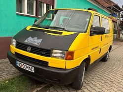 Culoaregalbeuriu Utilizat 2000 VW T4 Van | 2.750 EUR