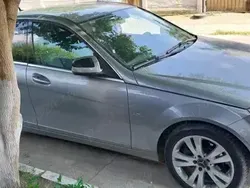 Utilizat 2009 Mercedes 200 Berlinǎ | 4.200 EUR