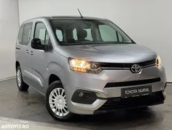 Gri Utilizat 2023 Toyota Proace Verso City Break | 26.180 EUR