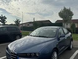 Utilizat 2008 Alfa Romeo 159 Berlinǎ | 1.990 EUR (Super Preț)