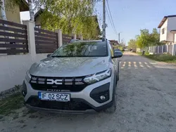 Gri Utilizat 2023 Dacia Sandero Expression Hatchback | 12.800 EUR (Preț OK)