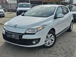 Alb Utilizat 2013 Renault Mégane III Hatchback | 4.990 EUR (Preț OK)