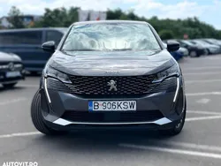Gri Utilizat 2022 Peugeot 3008 Allure SUV | 18.390 EUR (Preț OK)