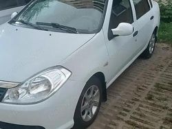 Utilizat 2009 Renault Symbol II Berlinǎ | 2.850 EUR (Scump)