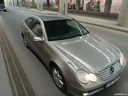 Gri Utilizat 2003 Mercedes C220 Coupe | 1.650 EUR