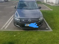 Argintiu Utilizat 2013 VW Tiguan R-line SUV | 11.240 EUR (Puțin scump)