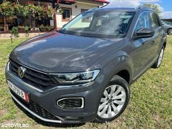 Culoarenegru Utilizat 2021 VW T-Roc SUV | 18.950 EUR (Preț bun)
