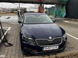 Culoarealbastru Utilizat 2015 Skoda Superb SportLine Berlinǎ | 11.350 EUR (Preț OK)