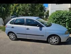Utilizat 2004 Seat Ibiza Berlinǎ | 850 EUR
