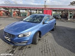 Culoarealbastru Utilizat 2014 Volvo S60 R-Design Berlinǎ | 10.900 EUR (Puțin scump)