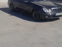 Utilizat 2006 Mercedes E220 Berlinǎ | 3.200 EUR