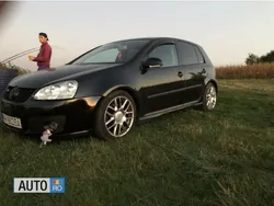 Negru Utilizat 2005 VW Golf IV Hatchback | 3.550 EUR (Scump)