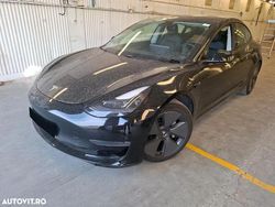 Culoarenegru Utilizat 2021 Tesla Model 3 Berlinǎ | 31.990 EUR (Preț OK)