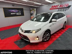 Culoarealb Utilizat 2014 Toyota Auris Hybrid Break | 7.999 EUR (Super Preț)