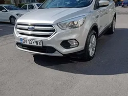 Argintiu Utilizat 2018 Ford Kuga SUV | 13.900 EUR (Preț bun)