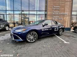 Culoarealbastru Nouă 2025 Lexus ES300H Executive Line Berlinǎ | 56.711 EUR (Puțin scump)