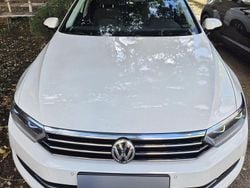 Culoarealb Utilizat 2017 VW Passat Comfortline Break | 9.500 EUR (Preț bun)