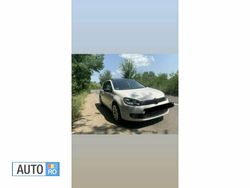 Alb Utilizat 2011 VW Golf VI GT Hatchback | 7.400 EUR (Puțin scump)