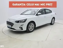Alb Utilizat 2021 Ford Focus Titanium Berlinǎ | 12.950 EUR (Preț OK)