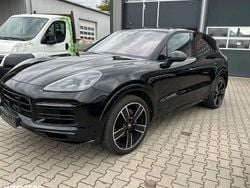 Culoarenegru Utilizat 2021 Porsche Cayenne SUV | 68.849 EUR (Preț OK)