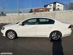 Alb Utilizat 2011 VW Passat Berlinǎ | 5.750 EUR (Preț bun)