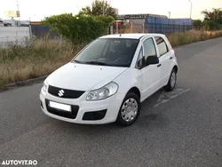 Alb Utilizat 2010 Suzuki SX4 SUV | 3.950 EUR