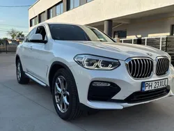 Alb Utilizat 2018 BMW X4 SUV | 32.300 EUR (Preț bun)