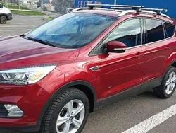 Culoarerosu Utilizat 2017 Ford Kuga Business Edition SUV | 13.000 EUR (Preț OK)