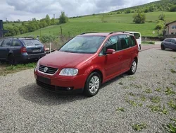 Roşu Utilizat 2007 VW Touran Monovolum | 2.800 EUR (Preț OK)