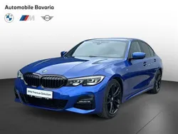 Portimao blue metallic metalizat Utilizat 2022 BMW 320 Shadowline Berlinǎ | 35.319 EUR (Scump)