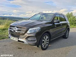 Maro Utilizat 2017 Mercedes GLE250 SUV | 31.464 EUR (Puțin scump)