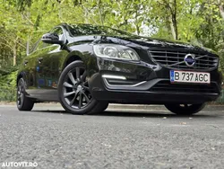 Negru Utilizat 2016 Volvo V60 Summum Break | 10.799 EUR (Super Preț)