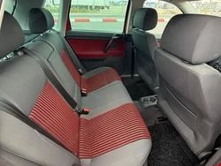 Rosu Utilizat 2005 VW Polo Berlinǎ | 10.500 EUR