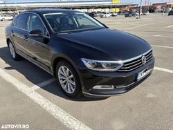 Culoarenegru Utilizat 2017 VW Passat Highline Berlinǎ | 14.590 EUR (Preț OK)