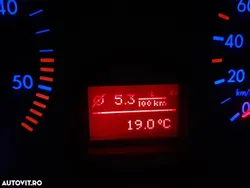 Culoarealbastru Utilizat 2005 VW Bora Basis Berlinǎ | 1.880 EUR (Preț OK)