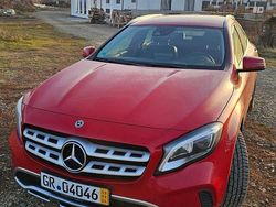 Culoarerosu Utilizat 2018 Mercedes GLA200 SUV | 20.500 EUR (Preț OK)