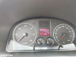 Negru Utilizat 2003 VW Touran Highline Monovolum | 1.700 EUR (Preț OK)