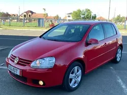 Rosu Utilizat 2008 VW Golf V United Hatchback | 4.990 EUR (Scump)