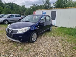 Albastru Utilizat 2012 Dacia Sandero Lauréate Hatchback | 2.990 EUR (Preț OK)