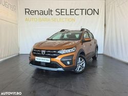 Culoareportocaliu Utilizat 2022 Dacia Sandero Expression Hatchback | 13.990 EUR (Puțin scump)