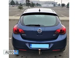 Albastru Utilizat 2011 Opel Astra Hatchback | 5.990 EUR (Puțin scump)