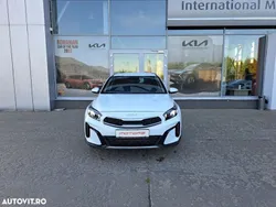 Alb Utilizat 2023 Kia XCeed City SUV | 23.756 EUR